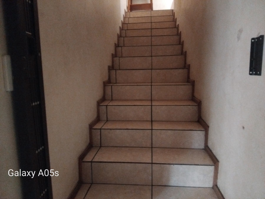4 Bedroom Property for Sale in Oos Einde North West